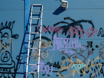 Eliminamos de tu fachada todas las pintadas y graffitis